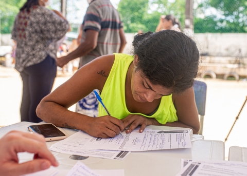 Auxílio Municipal e Estadual (AME) já está disponível para cerca de 20 mil famílias do Recife 